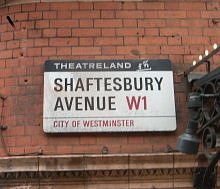 Picture of Shaftsbury Avenue sign